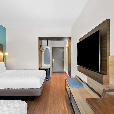 Tru By Hilton Lexington Hotel Екстериор снимка