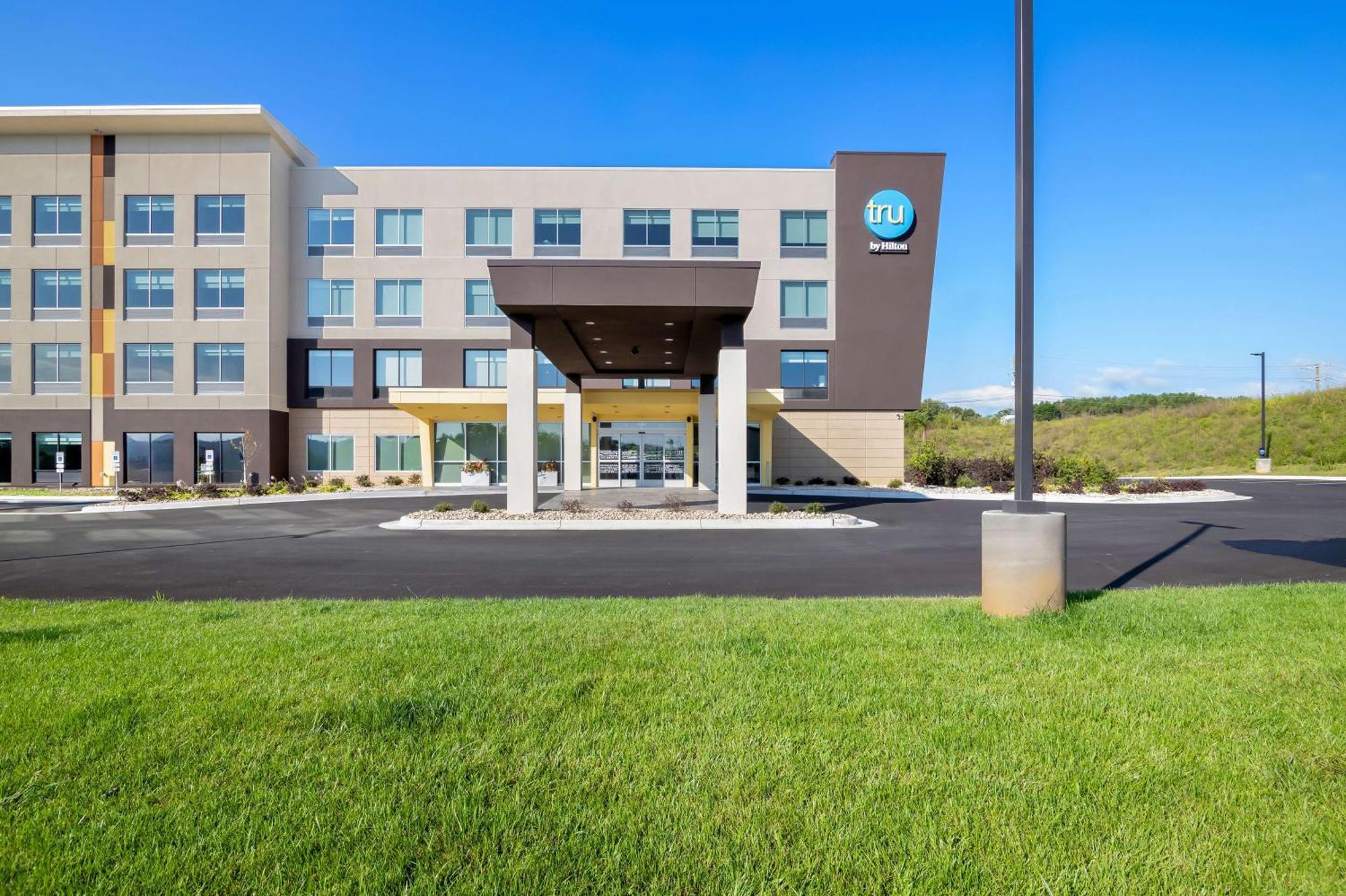 Tru By Hilton Lexington Hotel Екстериор снимка